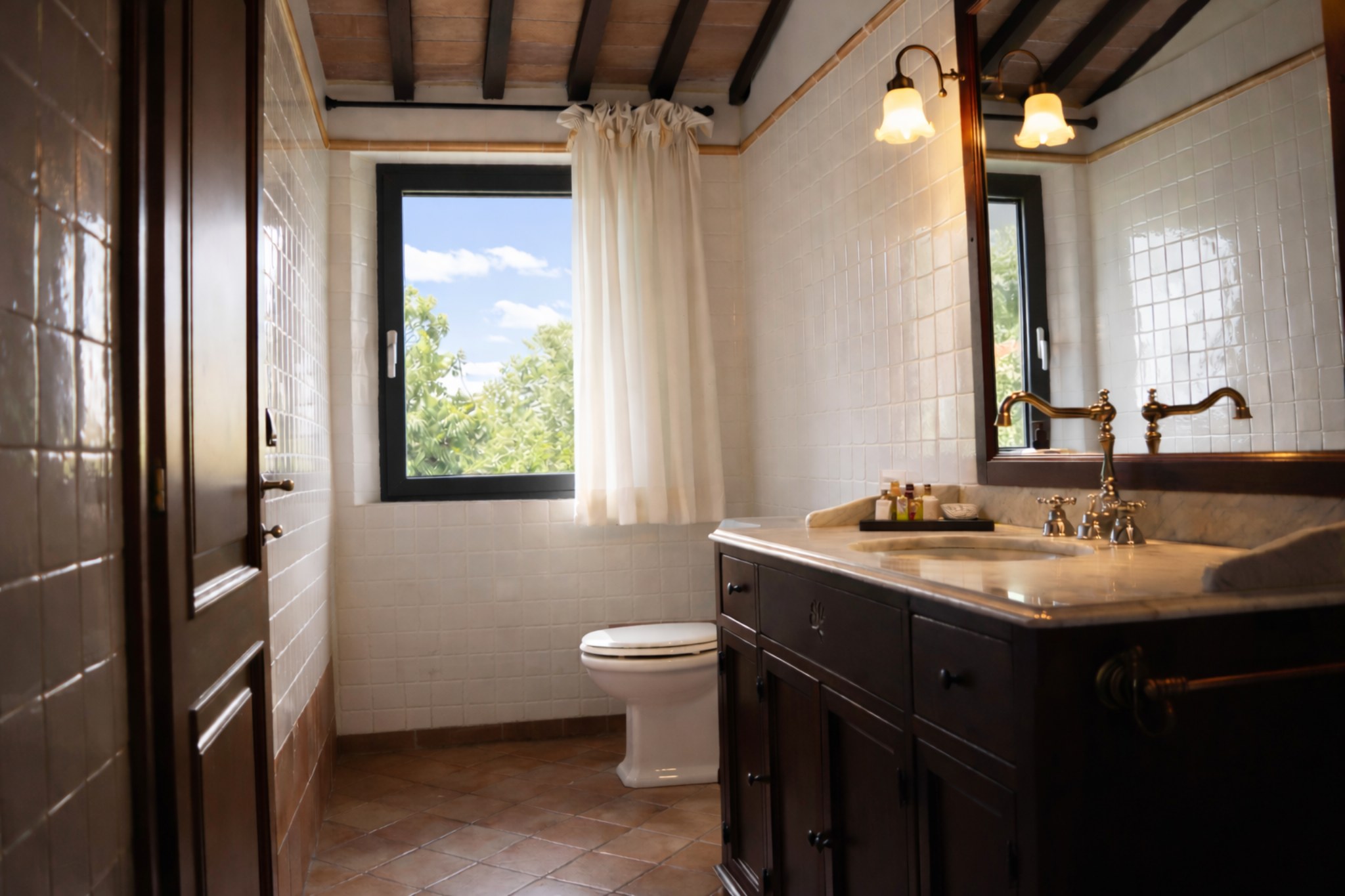 Villa Cerretello double bedroom with countryside light