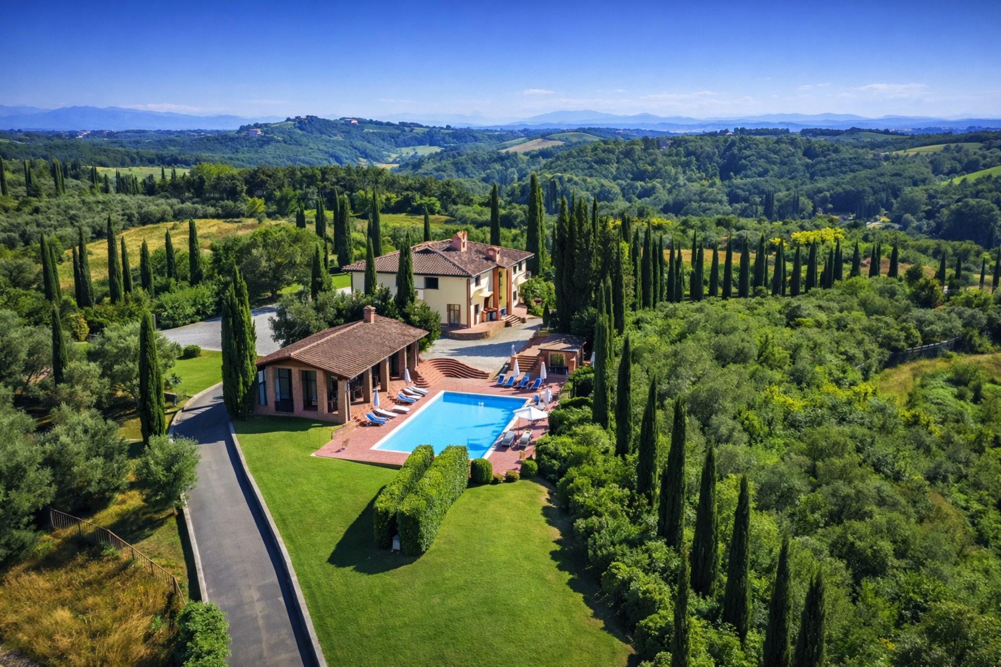 Villa Cerretello aerial view